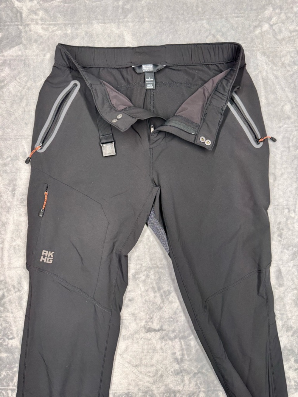 Duluth’s Alaskan Hardgear Black Belted Pants - Picture 6 of 15